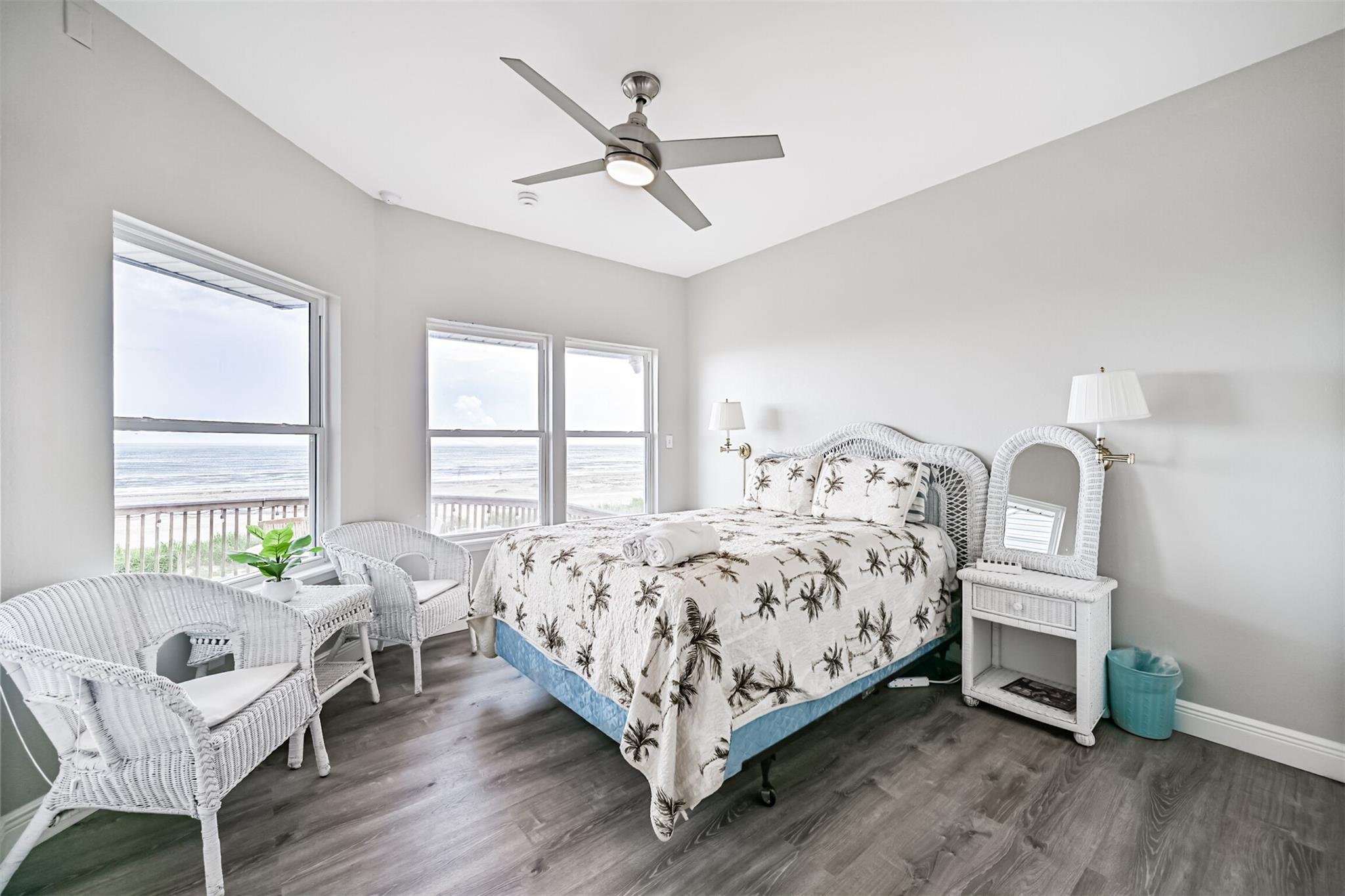 Galveston, Texas, 77554, United States, 6 Bedrooms Bedrooms, ,7 BathroomsBathrooms,Residential,Active,1907960