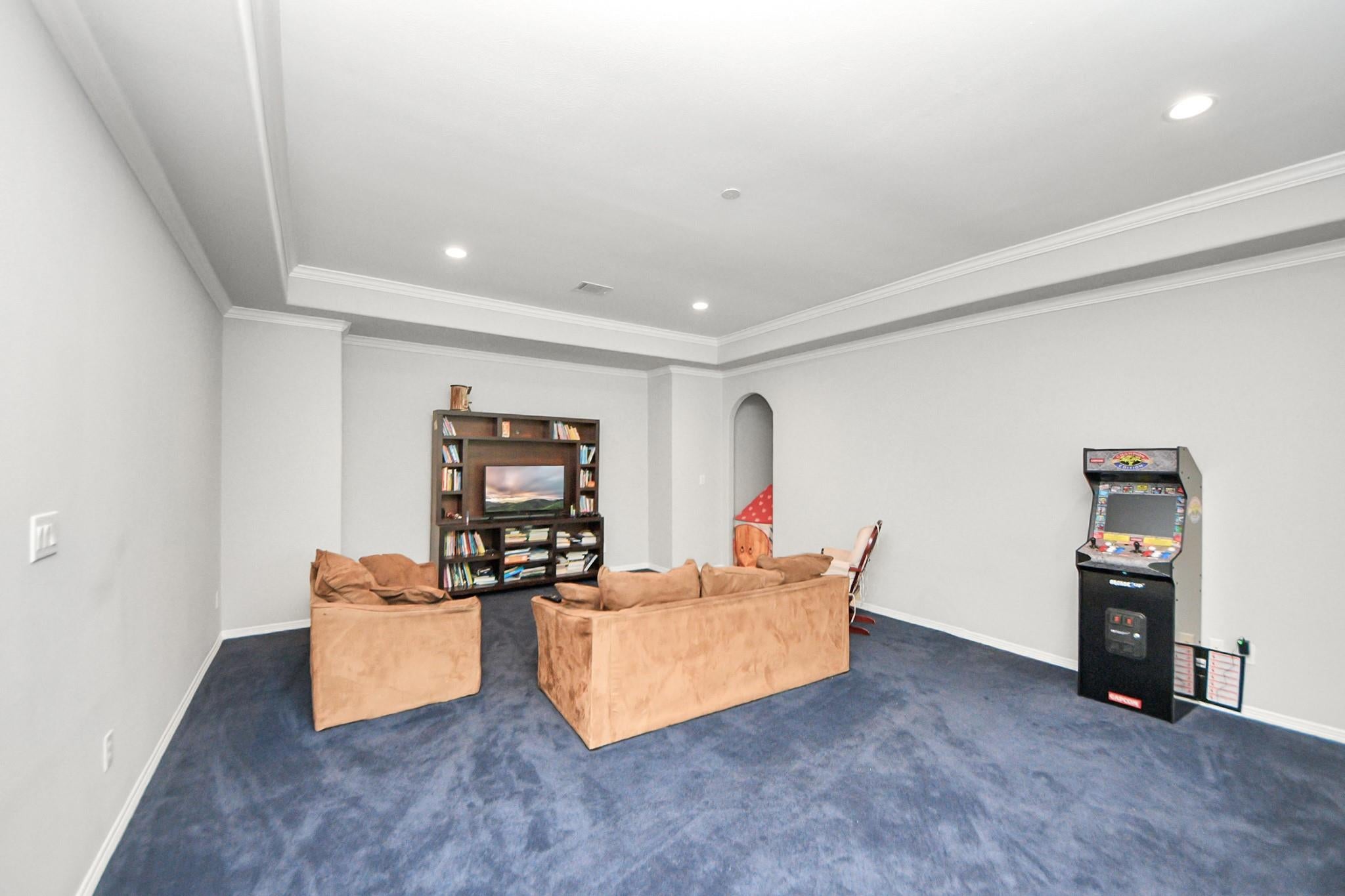 Missouri City, Texas, 77459, United States, 5 Bedrooms Bedrooms, ,4 BathroomsBathrooms,Residential,Active,1922655