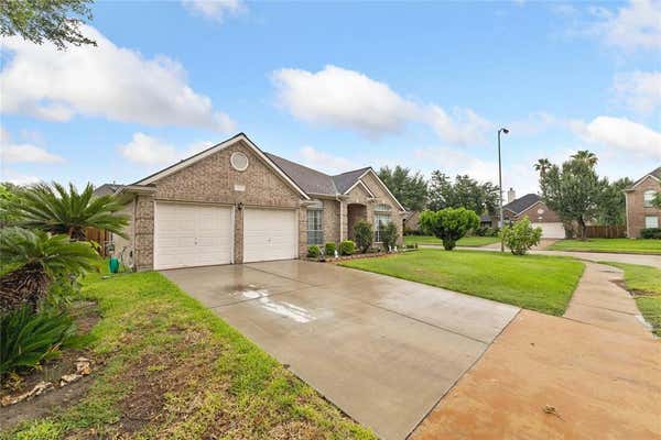 9002 RED HAWK CIR, HOUSTON, TX 77064, photo 4 of 28