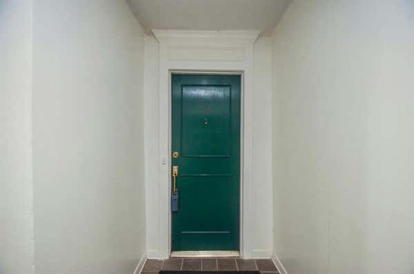 361 N POST OAK LN APT 135, HOUSTON, TX 77024, photo 3 of 32