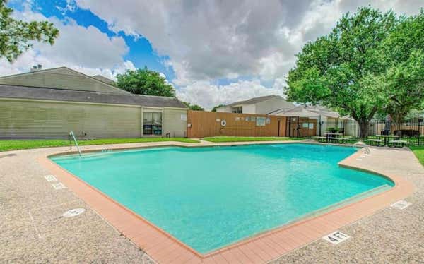 6401 DEIHL RD APT 1102, HOUSTON, TX 77092 - Image 1