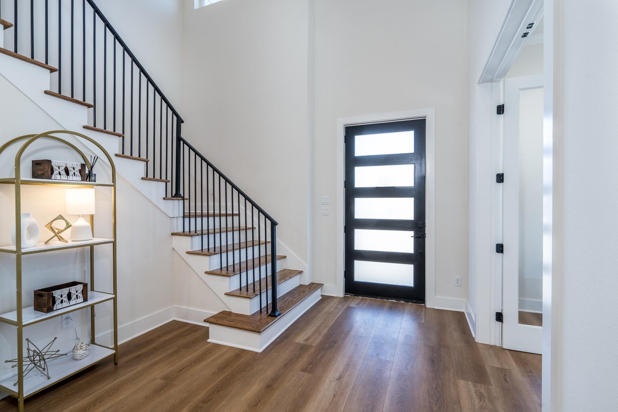 Houston, Texas, 77018, United States, 4 Bedrooms Bedrooms, ,5 BathroomsBathrooms,Residential,Active,1999925