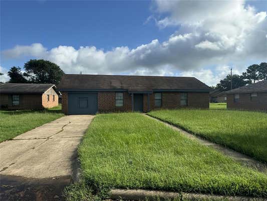 732 MEADOW LN, PRAIRIE VIEW, TX 77445 - Image 1