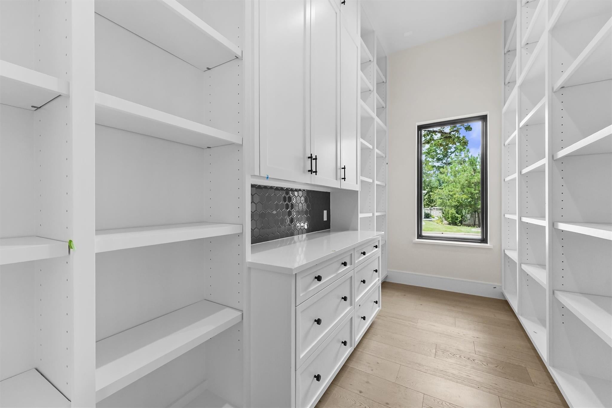 Montgomery, Texas, 77316, United States, ,Residential,Active,1704381