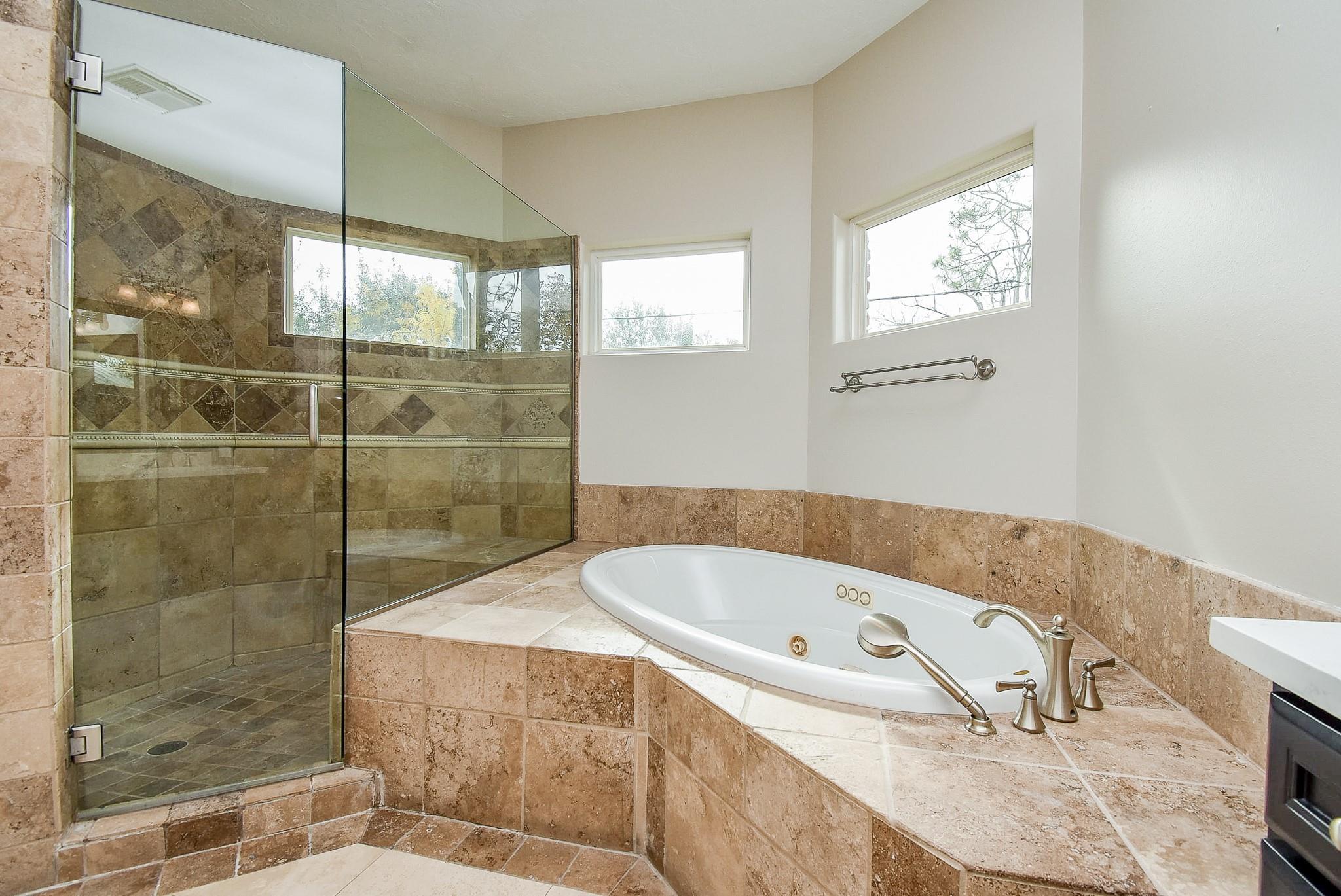 Houston, Texas, 77098, United States, 4 Bedrooms Bedrooms, ,4 BathroomsBathrooms,Residential,Pending,2007219