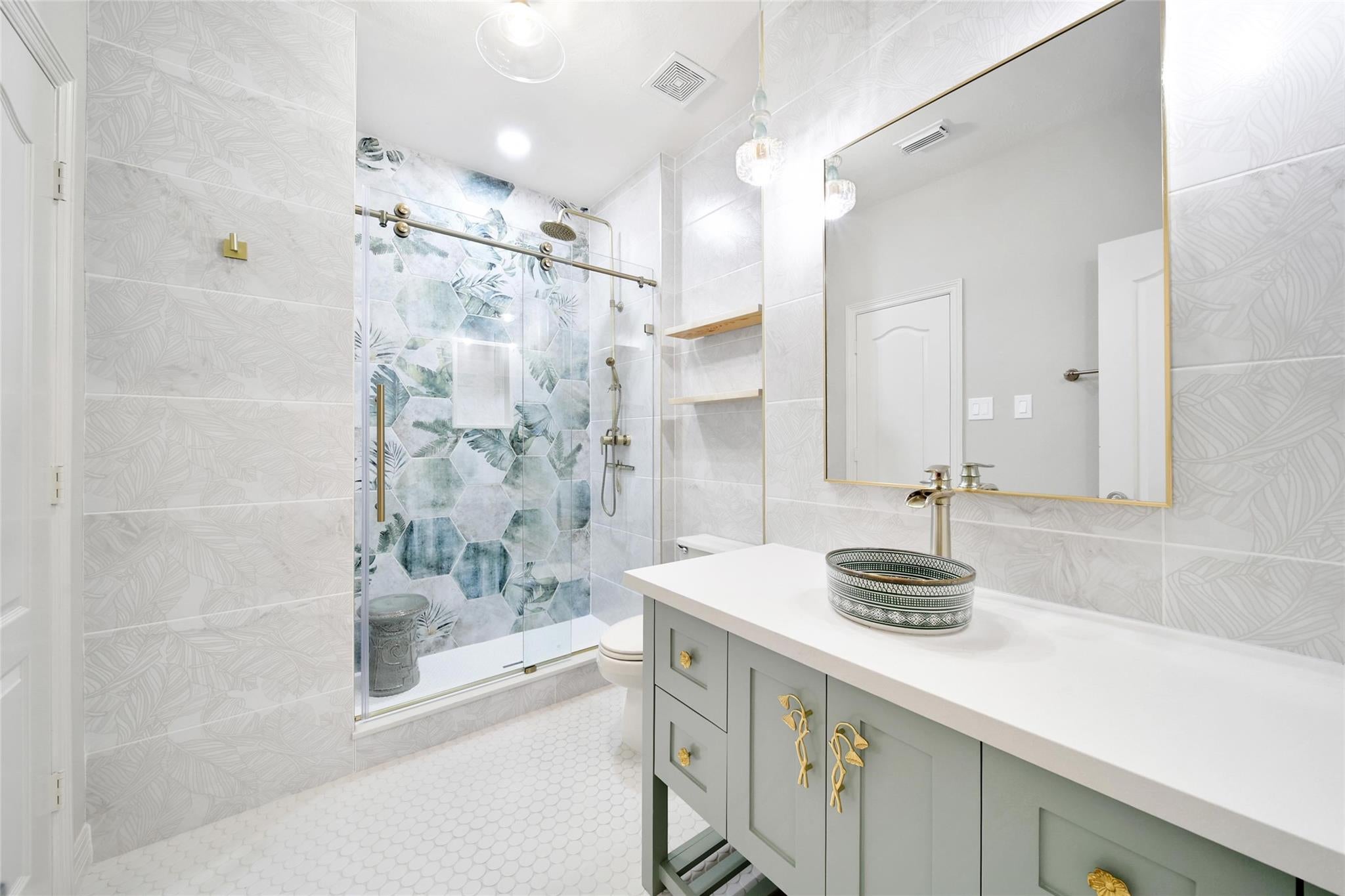 Katy, Texas, 77494, United States, 5 Bedrooms Bedrooms, ,6 BathroomsBathrooms,Residential,Active,1953646