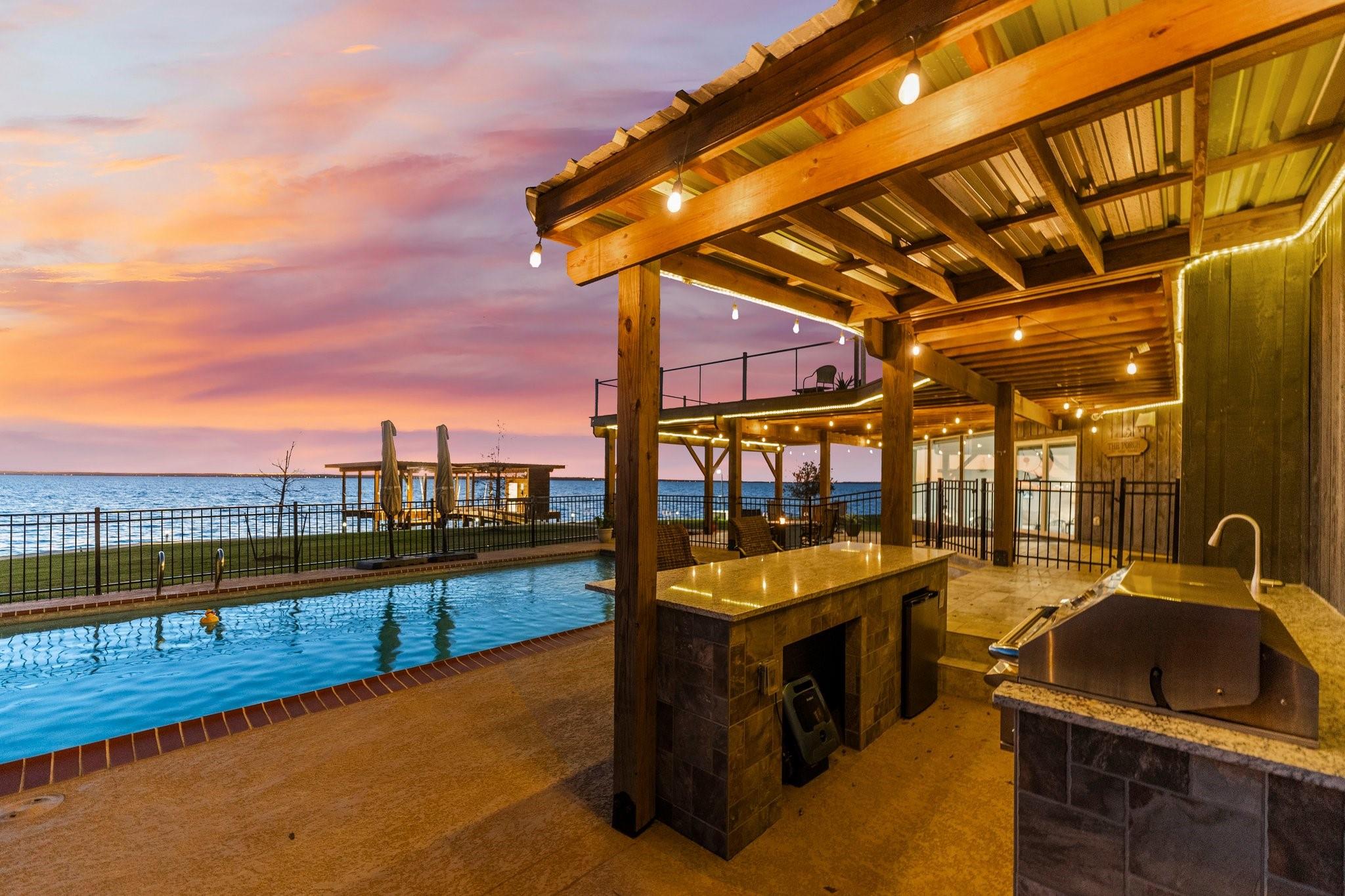 Onalaska, Texas, 77360, United States, ,4 BathroomsBathrooms,Residential,Active,1709536