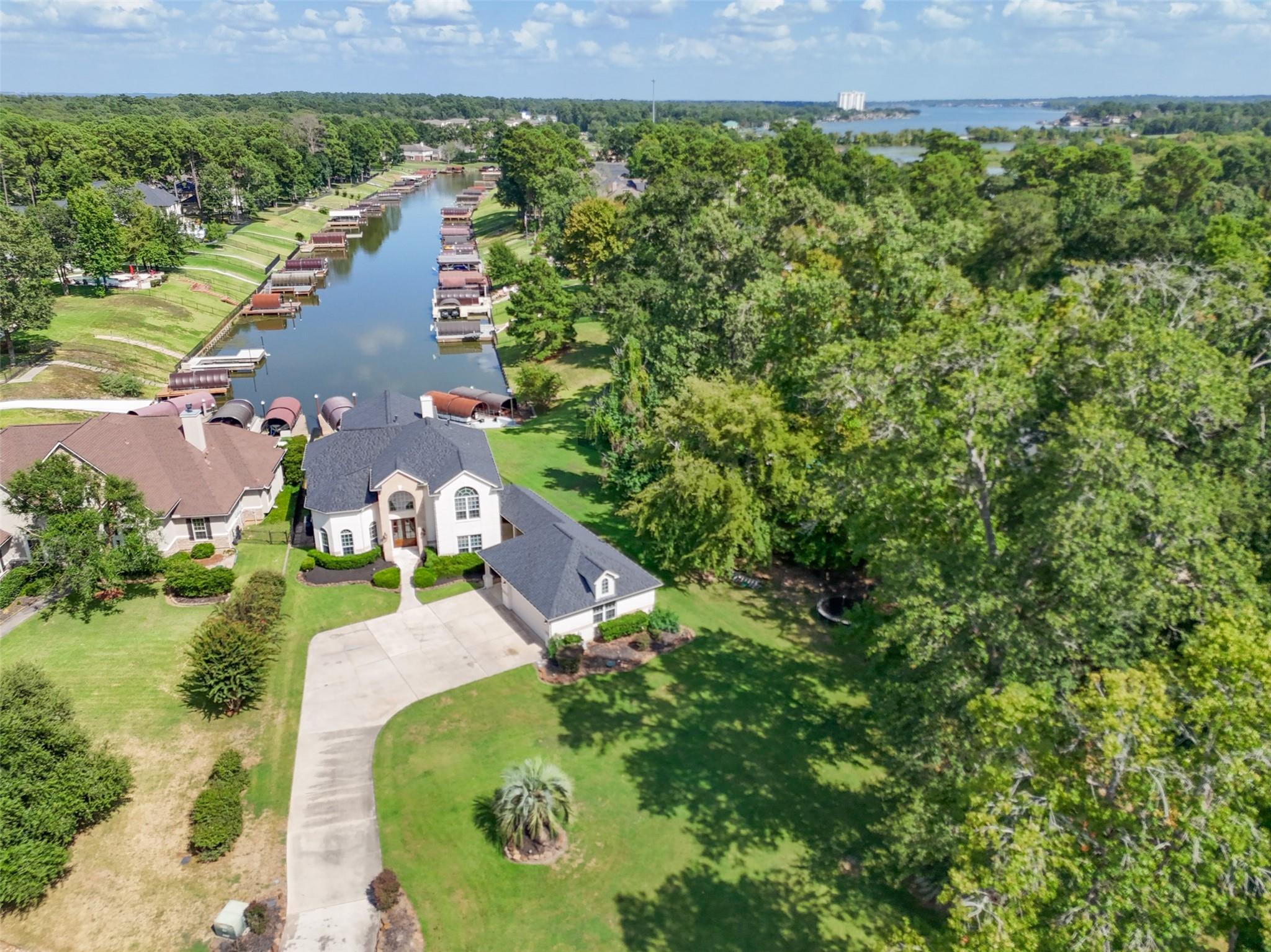 Montgomery, Texas, 77356, United States, 4 Bedrooms Bedrooms, ,4 BathroomsBathrooms,Residential,Active,1945544