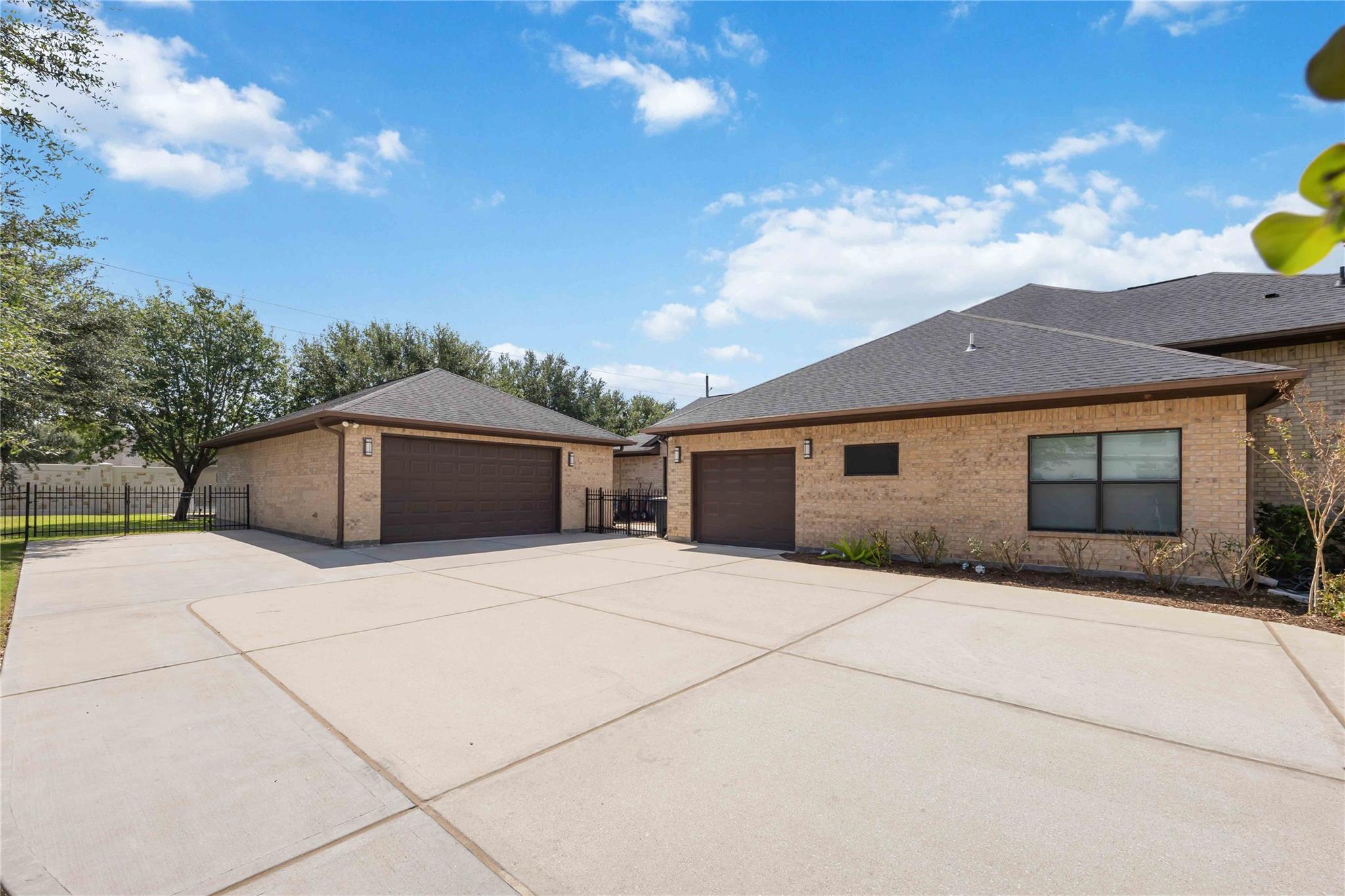 Richmond, Texas, 77406, United States, 4 Bedrooms Bedrooms, ,4 BathroomsBathrooms,Residential,Active,1913963