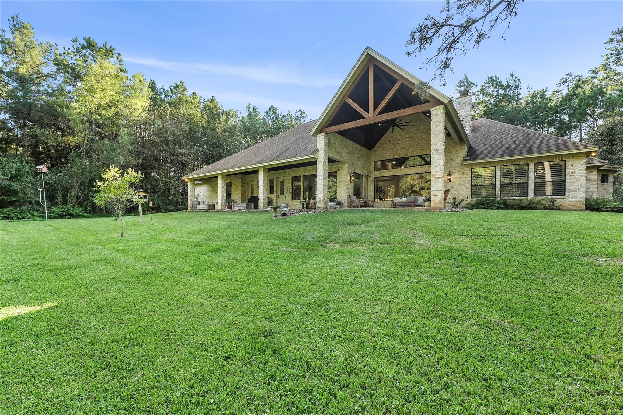 Montgomery, Texas, 77316, United States, 4 Bedrooms Bedrooms, ,3 BathroomsBathrooms,Residential,Active,1953985