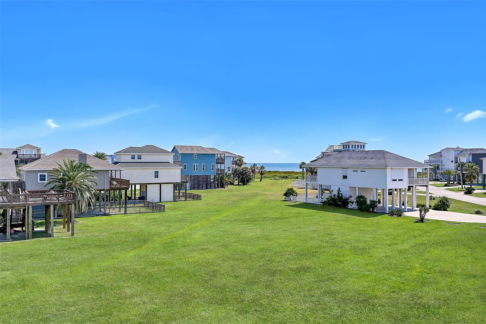 Galveston, Texas, 77554, United States, 4 Bedrooms Bedrooms, ,4 BathroomsBathrooms,Residential,Active,1954414