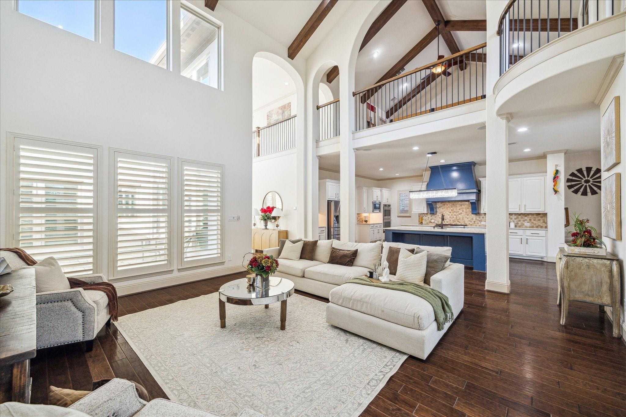 Sugar Land, Texas, 77479, United States, 5 Bedrooms Bedrooms, ,7 BathroomsBathrooms,Residential,Active,1971786