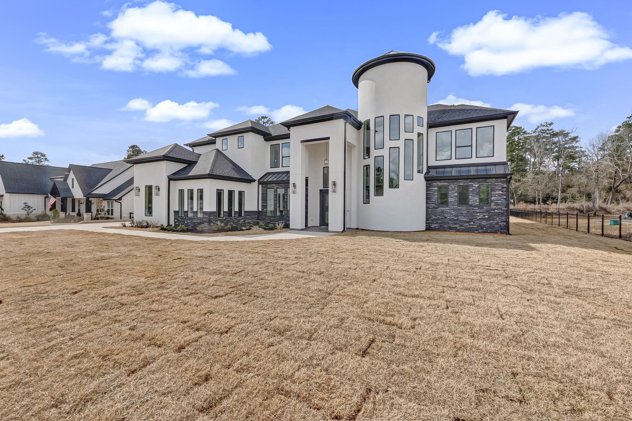 Montgomery, Texas, 77316, United States, 5 Bedrooms Bedrooms, ,6 BathroomsBathrooms,Residential,Active,2015434