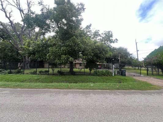 13617 ANN LOUISE RD, HOUSTON, TX 77086, photo 5 of 6