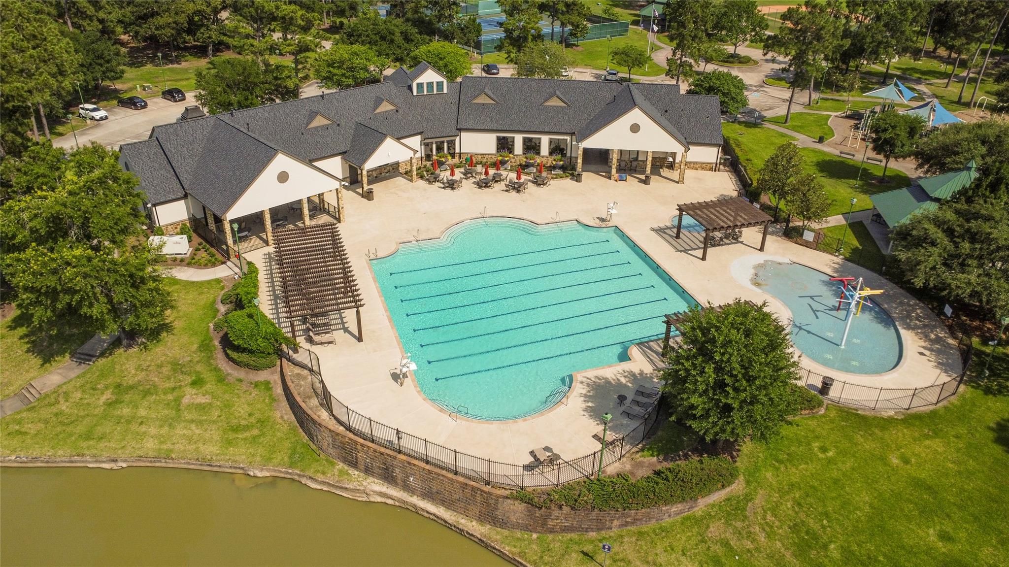 Spring, Texas, 77386, United States, 4 Bedrooms Bedrooms, ,5 BathroomsBathrooms,Residential,Active,1964247