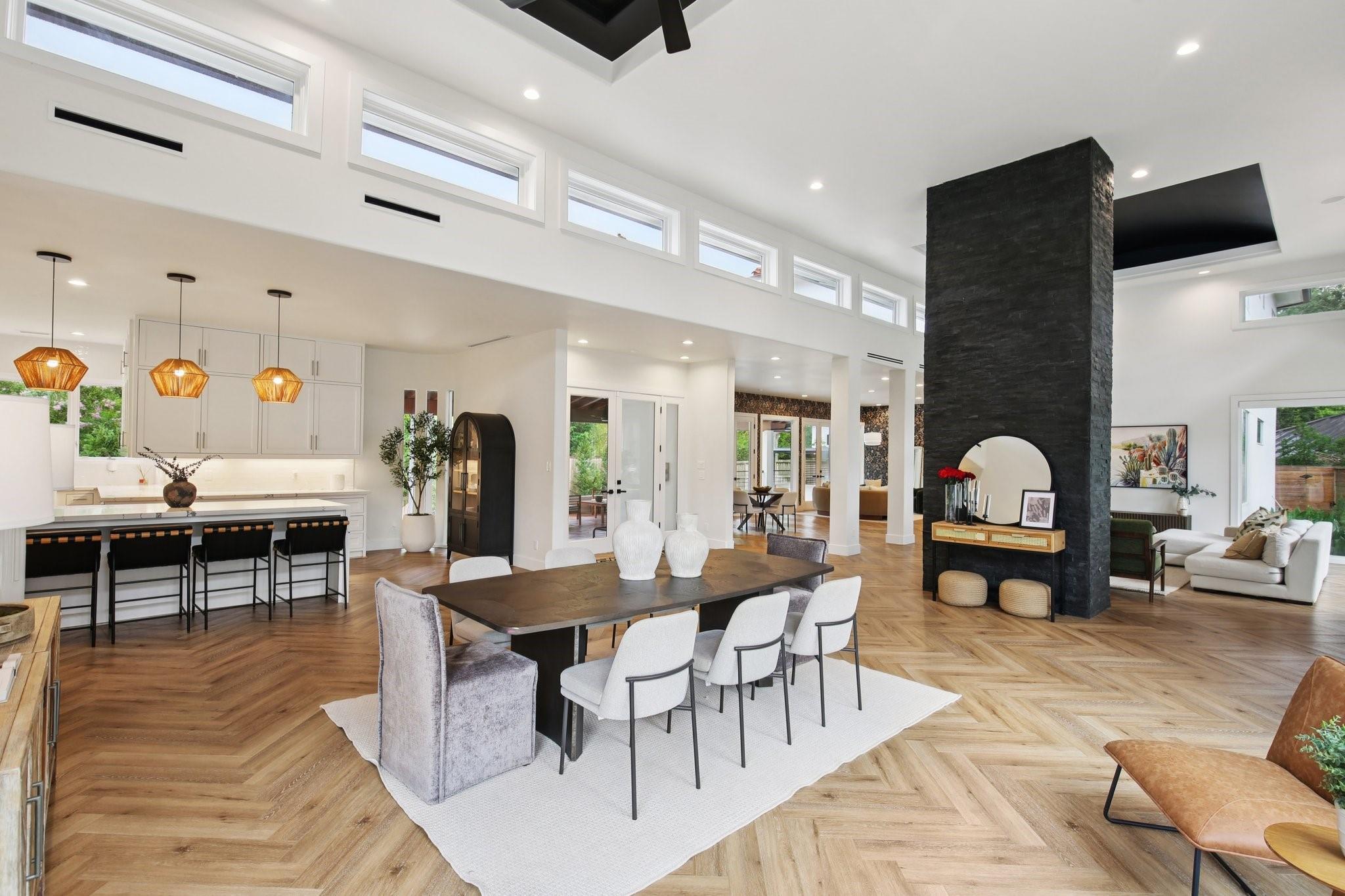 Houston, Texas, 77079, United States, 5 Bedrooms Bedrooms, ,6 BathroomsBathrooms,Residential,Active,1960174