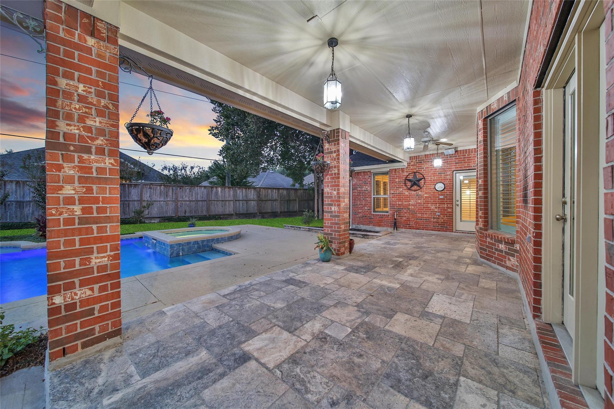 Katy, Texas, 77494, United States, 5 Bedrooms Bedrooms, ,6 BathroomsBathrooms,Residential,Active,1953646