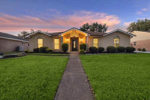 8818 HENDON LN, HOUSTON, TX 77036 - Image 1