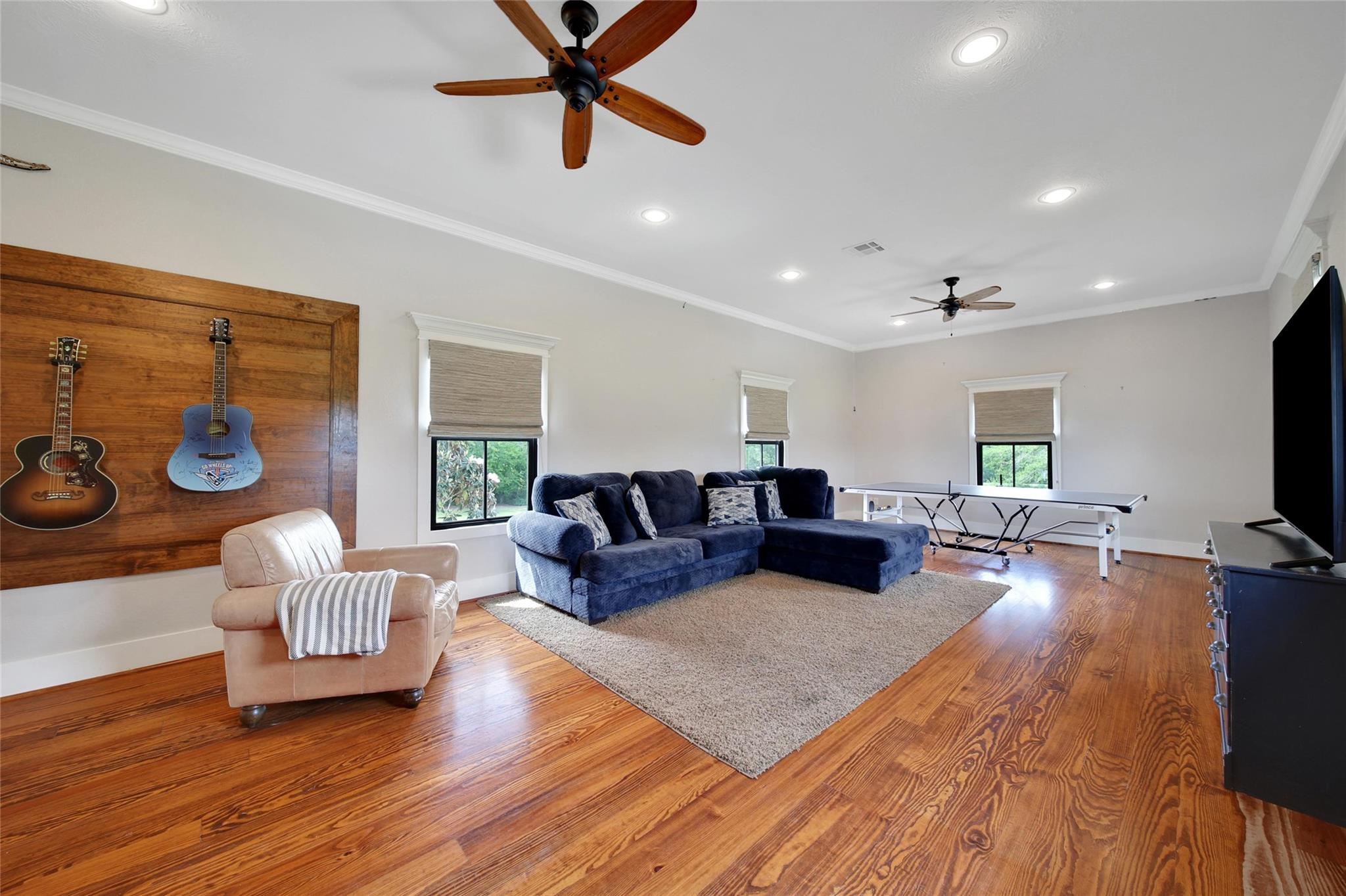 Montgomery, Texas, 77316, United States, 6 Bedrooms Bedrooms, ,8 BathroomsBathrooms,Residential,Active,1970955