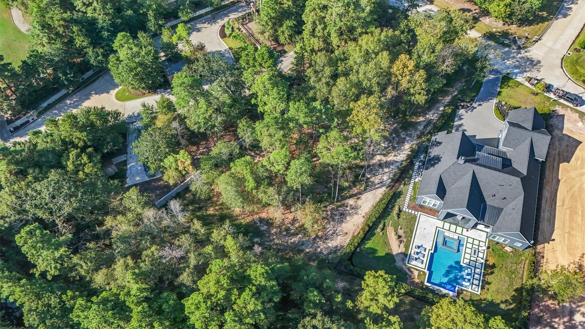 Montgomery, Texas, 77316, United States, 3 Bedrooms Bedrooms, ,5 BathroomsBathrooms,Residential,Pending,1703460