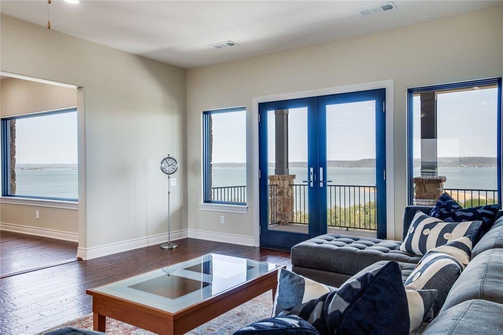 Burnet, Texas, 78611, United States, ,4 BathroomsBathrooms,Residential,Active,1702915