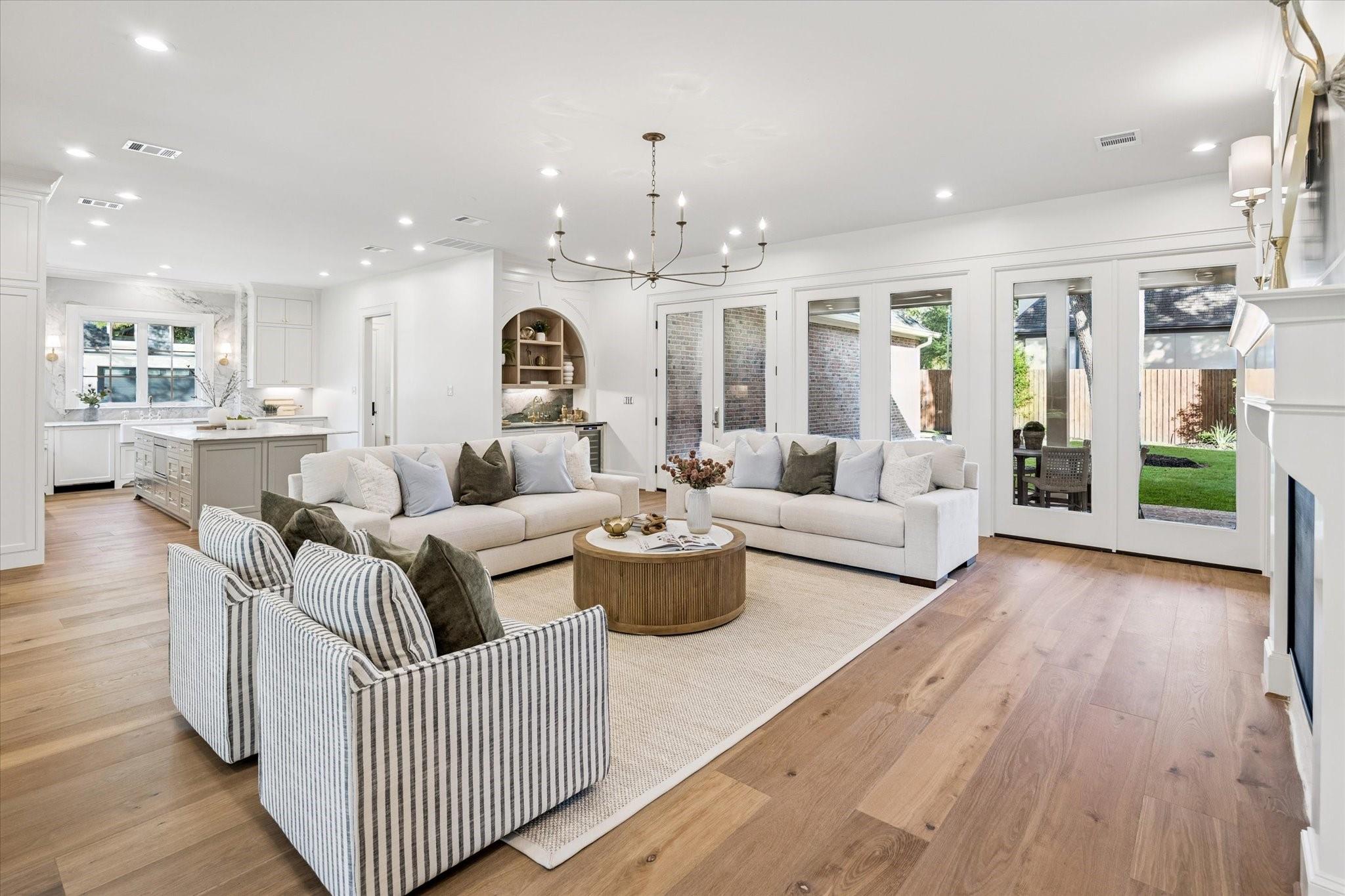 Houston, Texas, 77024, United States, 6 Bedrooms Bedrooms, ,5 BathroomsBathrooms,Residential,Active,1992229