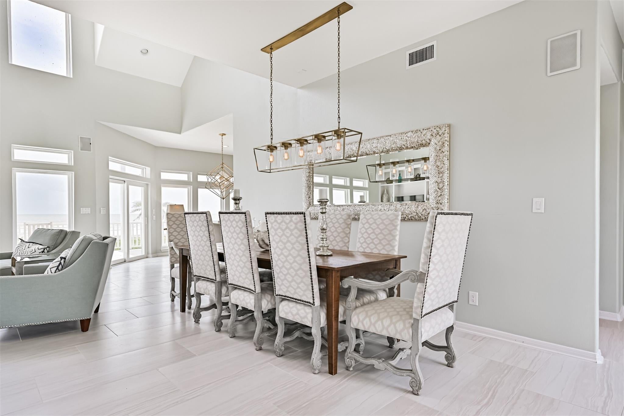 Galveston, Texas, 77554, United States, ,5 BathroomsBathrooms,Residential,Active,1850638