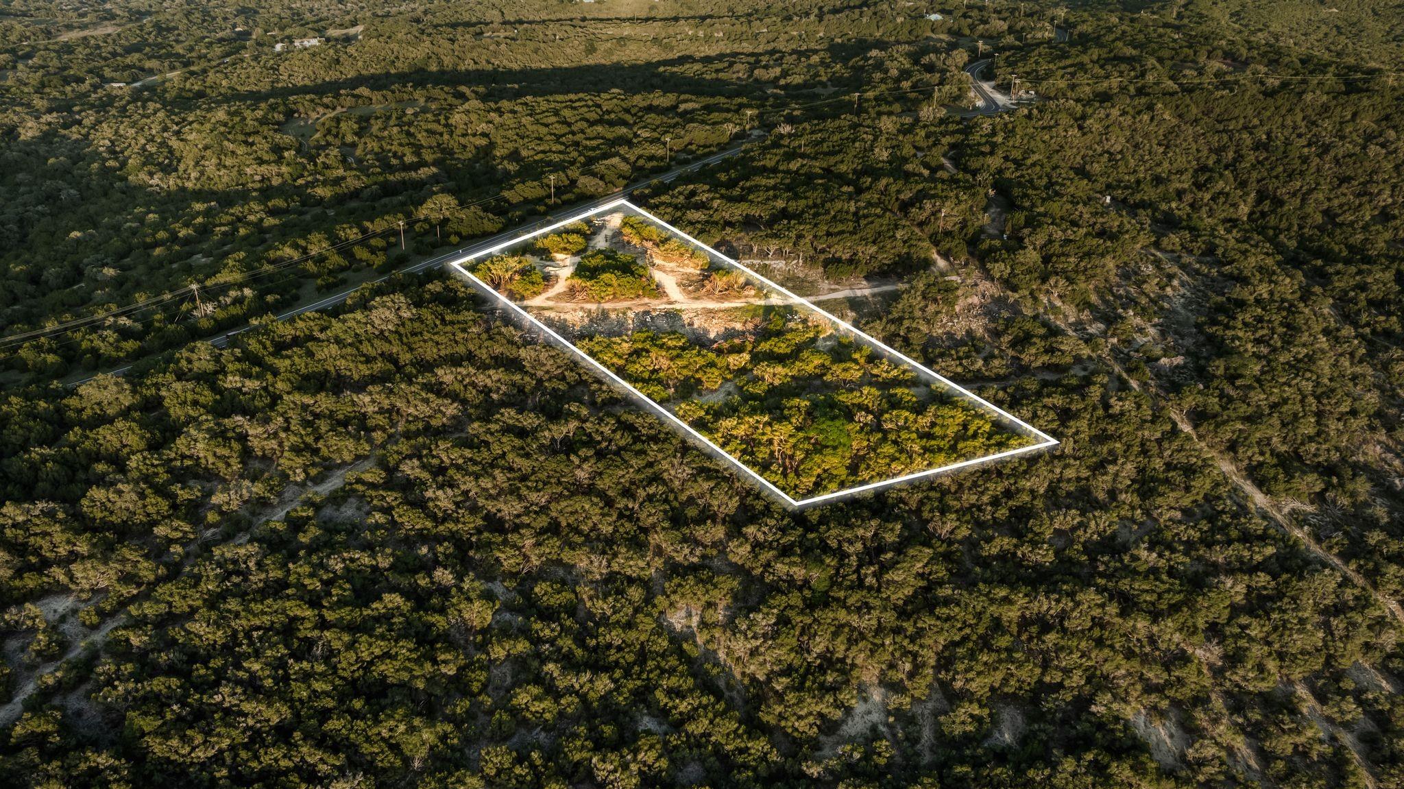 Marble Falls, Texas, 78654, United States, 4 Bedrooms Bedrooms, ,5 BathroomsBathrooms,Residential,Active,1913986