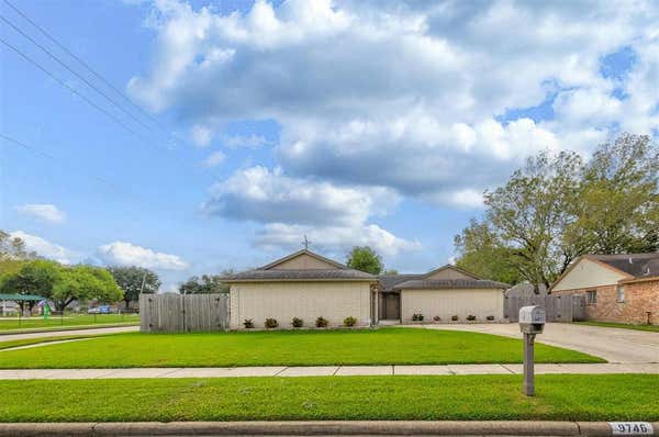 9746 OAKMONT DR, LA PORTE, TX 77571 - Image 1