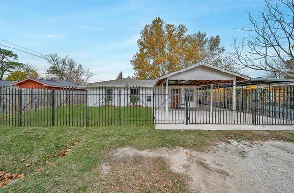 107 ARNETT LN, HOUSTON, TX 77037 - Image 1