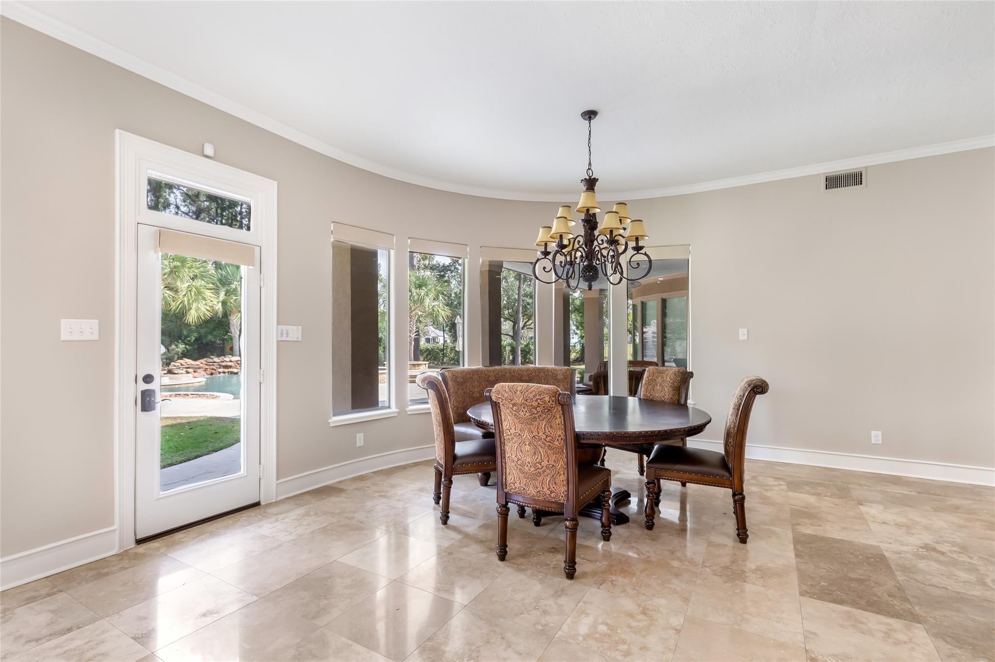 Humble, Texas, 77346, United States, 5 Bedrooms Bedrooms, ,6 BathroomsBathrooms,Residential,Active,1970948