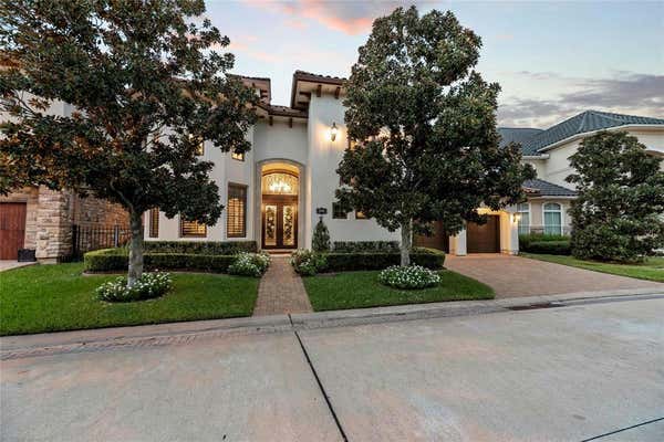 15402 OYSTER CREEK LN, SUGAR LAND, TX 77478 - Image 1