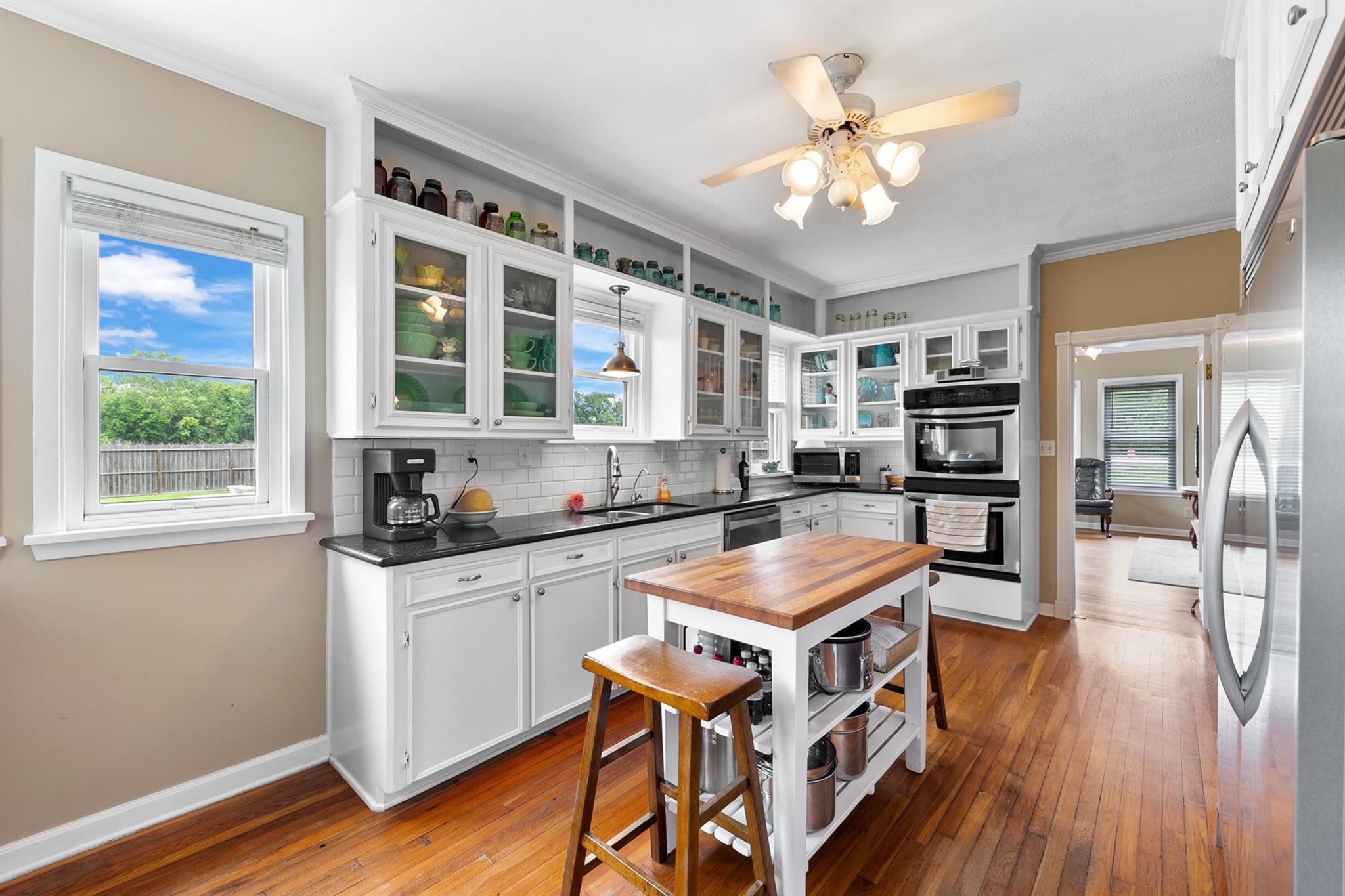 Highlands, Texas, 77562, United States, ,3 BathroomsBathrooms,Residential,Active,1780312