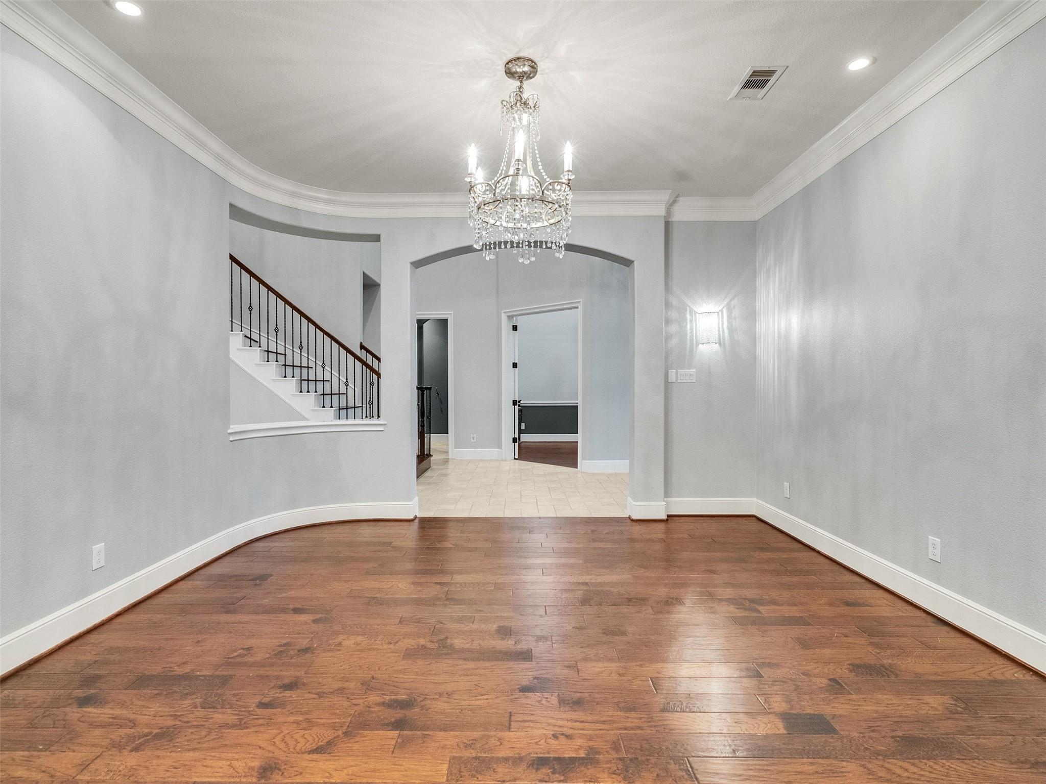 Friendswood, Texas, 77546, United States, 5 Bedrooms Bedrooms, ,5 BathroomsBathrooms,Residential,Active,1971772