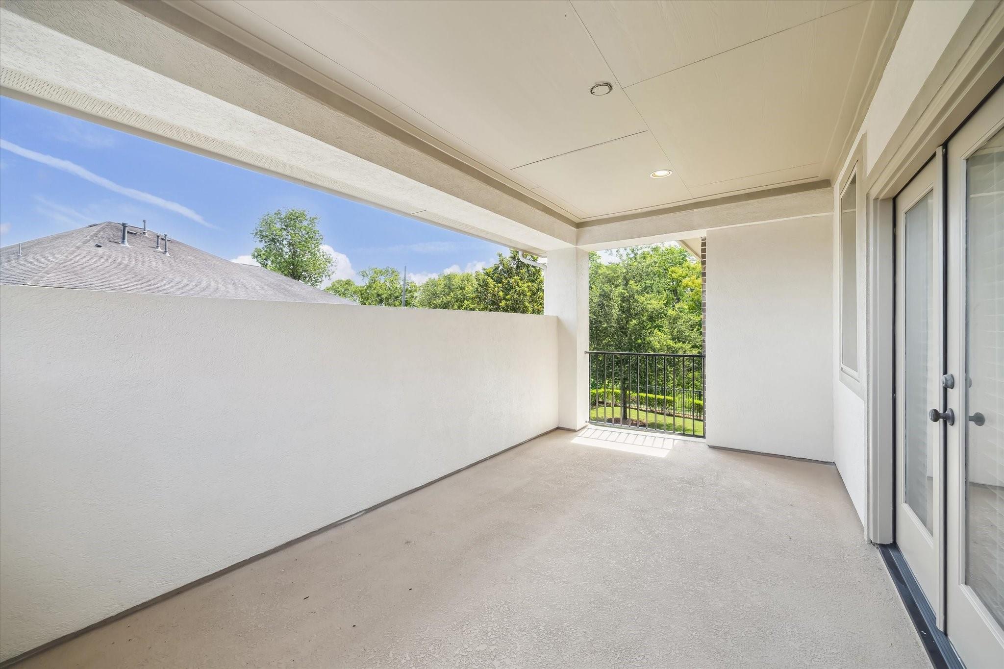 Sugar Land, Texas, 77479, United States, 5 Bedrooms Bedrooms, ,5 BathroomsBathrooms,Residential,Active,1894213