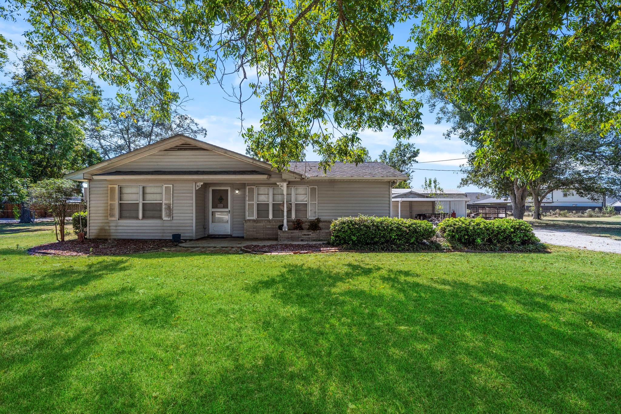 Rosenberg, Texas, 77469, United States, 3 Bedrooms Bedrooms, ,2 BathroomsBathrooms,Residential,Active,1972165