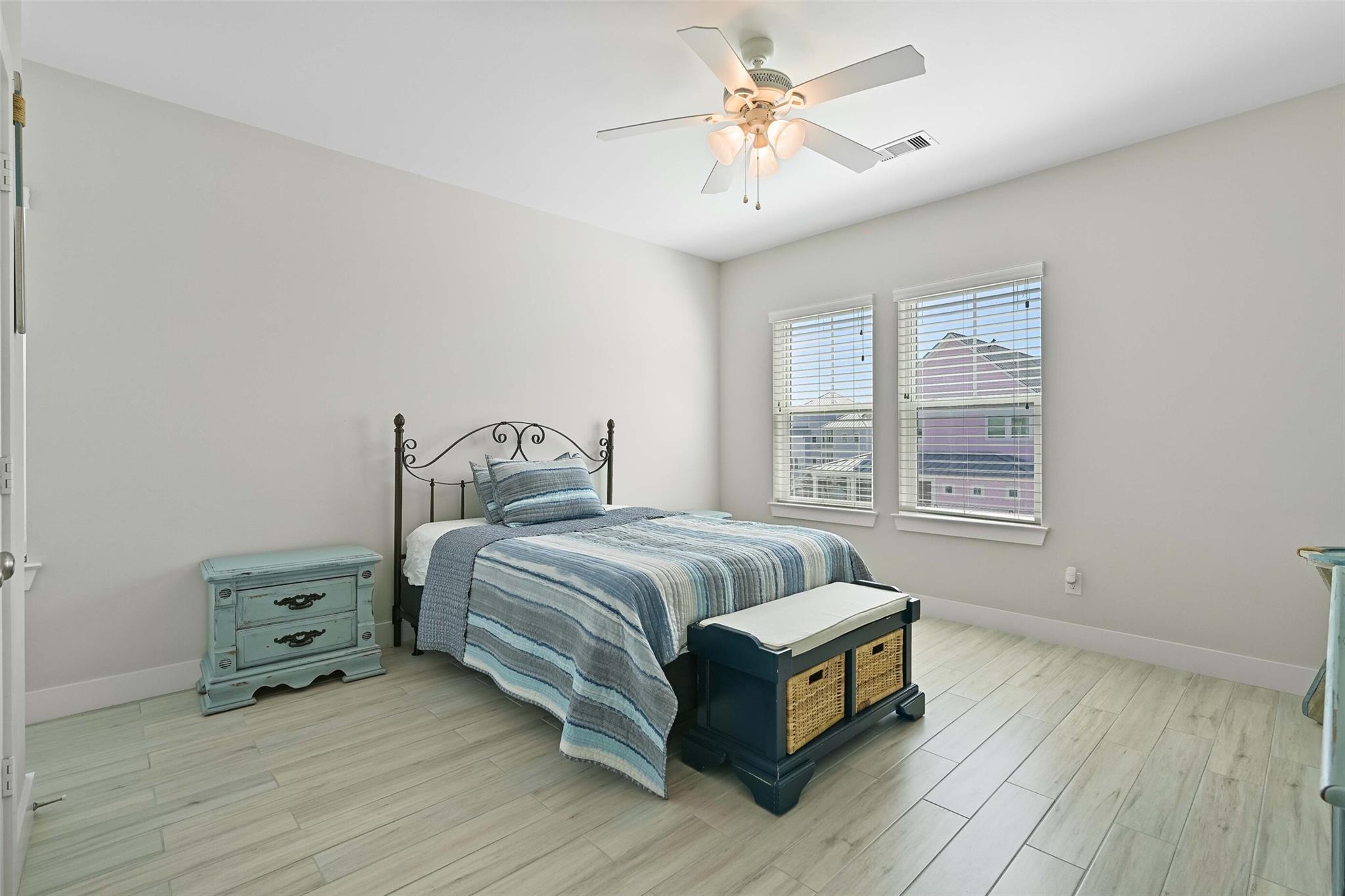 Galveston, Texas, 77554, United States, ,4 BathroomsBathrooms,Residential,Active,1867916