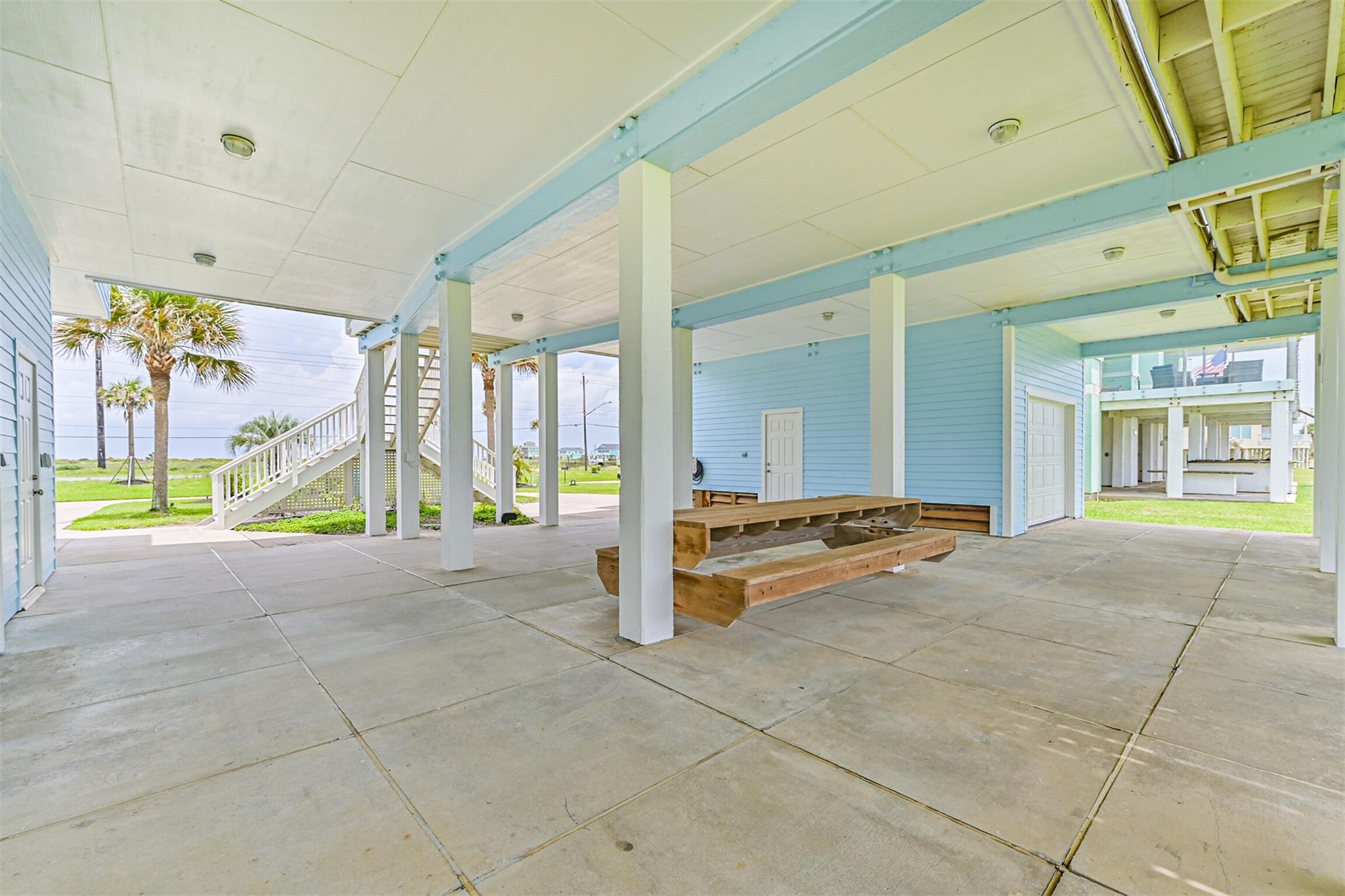 Galveston, Texas, 77554, United States, ,5 BathroomsBathrooms,Residential,Active,1850638