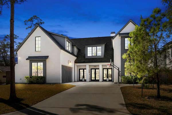 8443 HUNTERS CREEK DR, HOUSTON, TX 77024 - Image 1