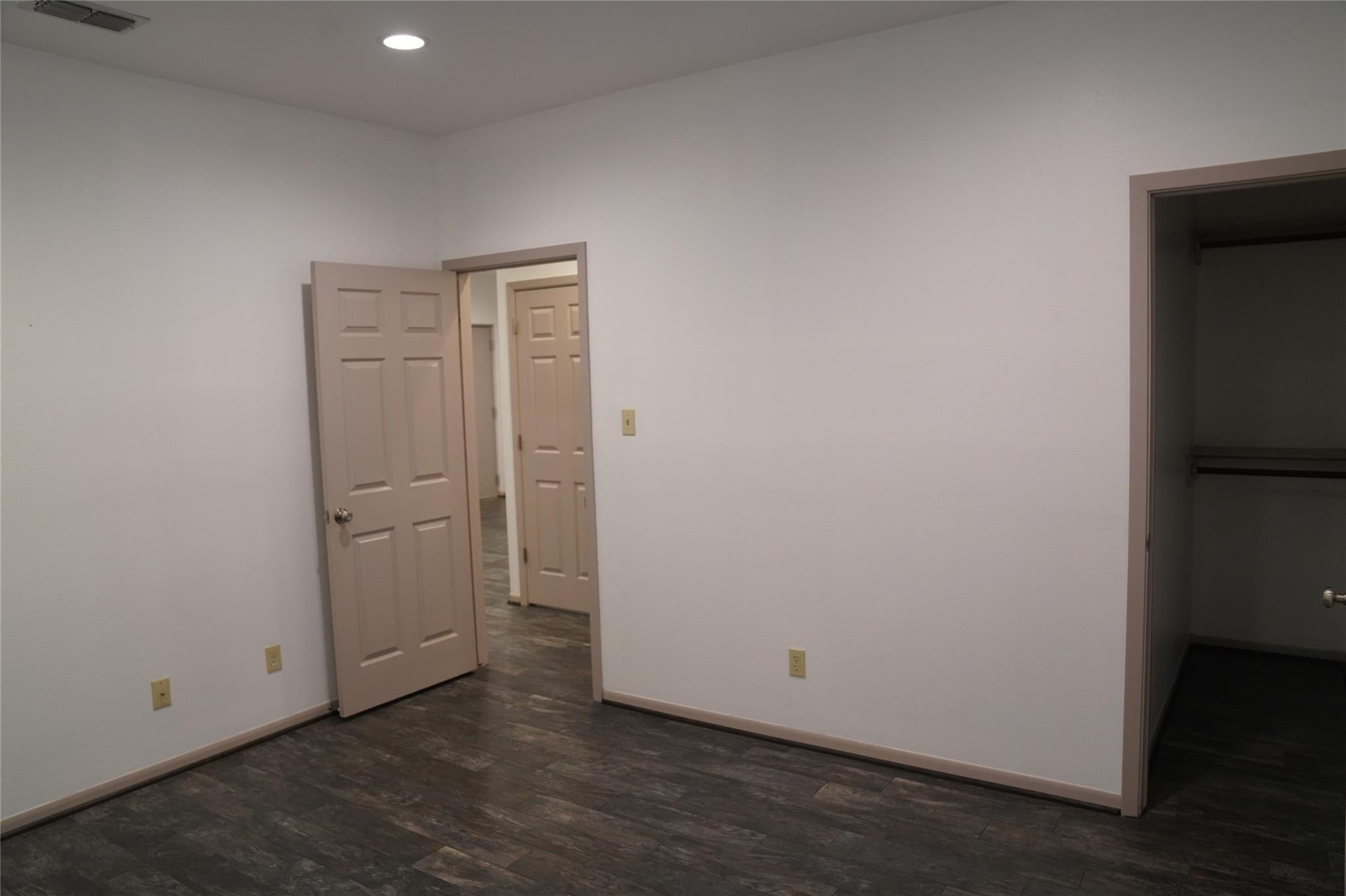 Sheridan, Texas, 77475, United States, 8 Bedrooms Bedrooms, ,5 BathroomsBathrooms,Residential,Active,1954329