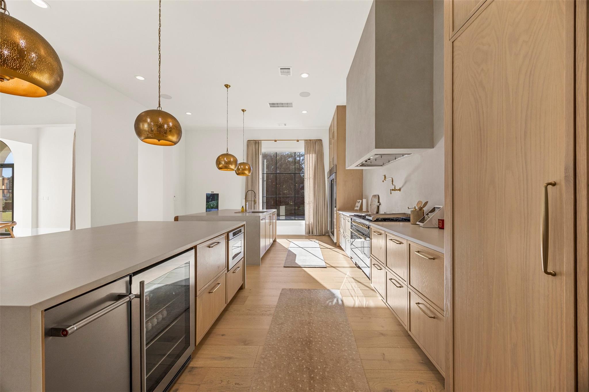 Montgomery, Texas, 77316, United States, 6 Bedrooms Bedrooms, ,7 BathroomsBathrooms,Residential,Active,2012208