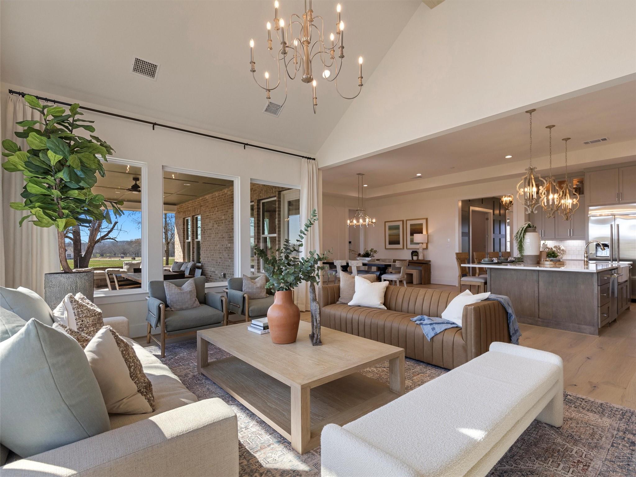 Smithville, Texas, 78957, United States, 4 Bedrooms Bedrooms, ,5 BathroomsBathrooms,Residential,Active,2006872