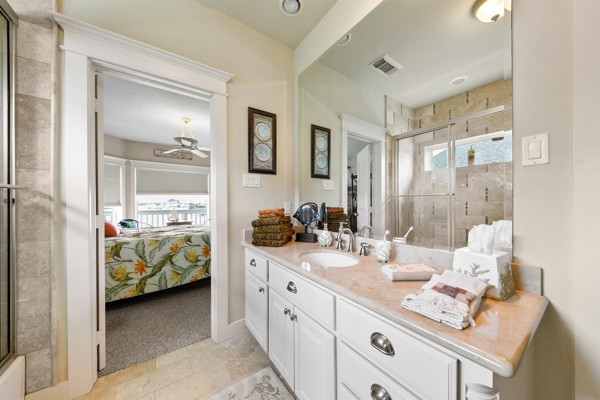 Galveston, Texas, 77554, United States, 4 Bedrooms Bedrooms, ,4 BathroomsBathrooms,Residential,Active,1943806