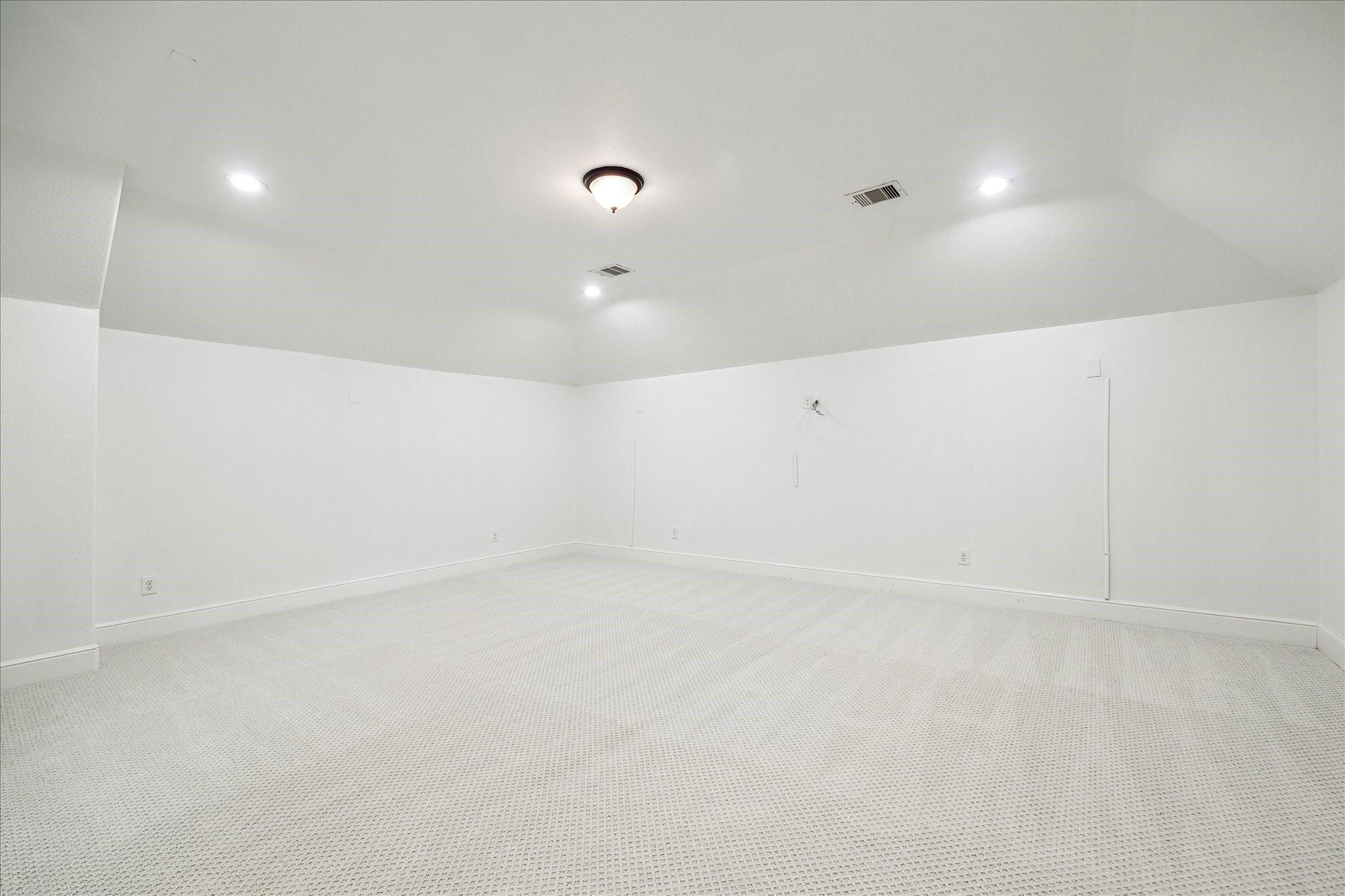 Missouri City, Texas, 77459, United States, 5 Bedrooms Bedrooms, ,7 BathroomsBathrooms,Residential,Active,2015465