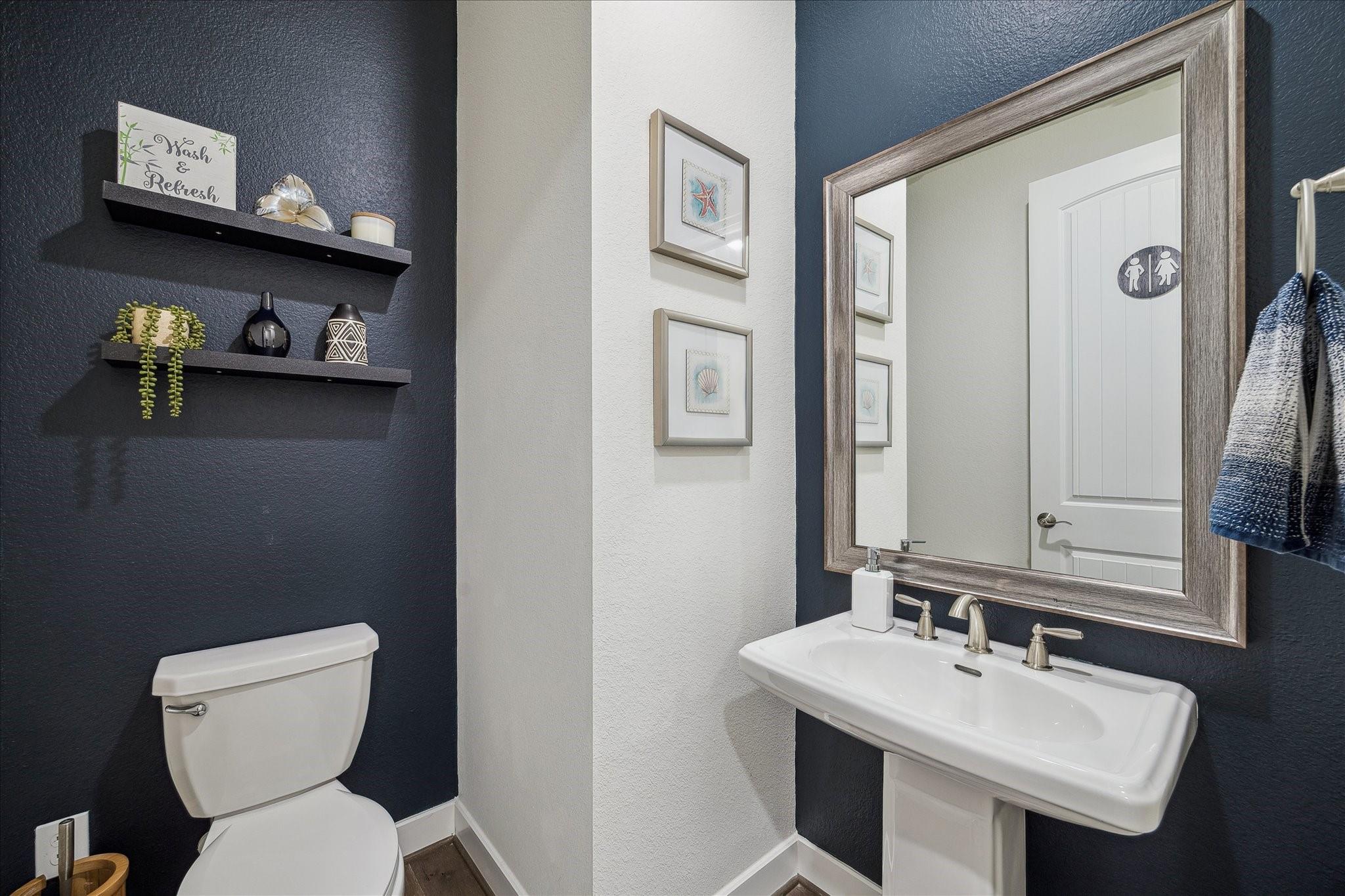 Sugar Land, Texas, 77479, United States, 4 Bedrooms Bedrooms, ,5 BathroomsBathrooms,Residential,Active,2006987