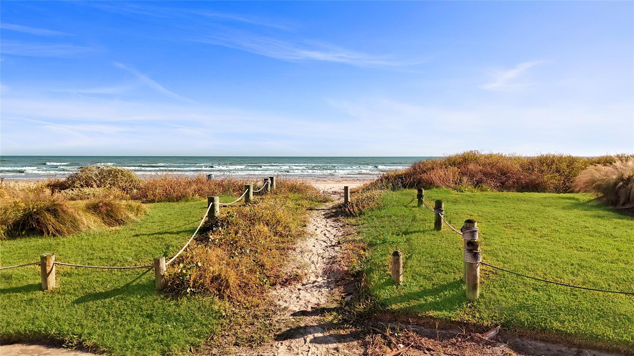 Galveston, Texas, 77554, United States, 4 Bedrooms Bedrooms, ,4 BathroomsBathrooms,Residential,Active,1989793