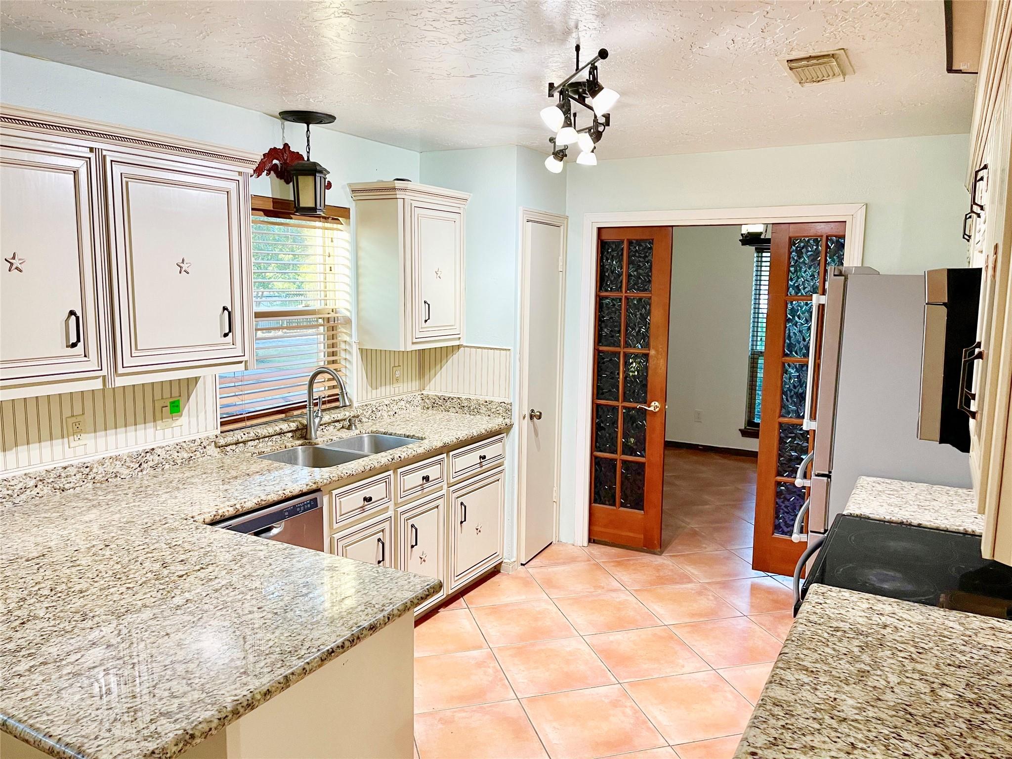 Fulshear, Texas, 77441, United States, 3 Bedrooms Bedrooms, ,3 BathroomsBathrooms,Residential,Active,2006778