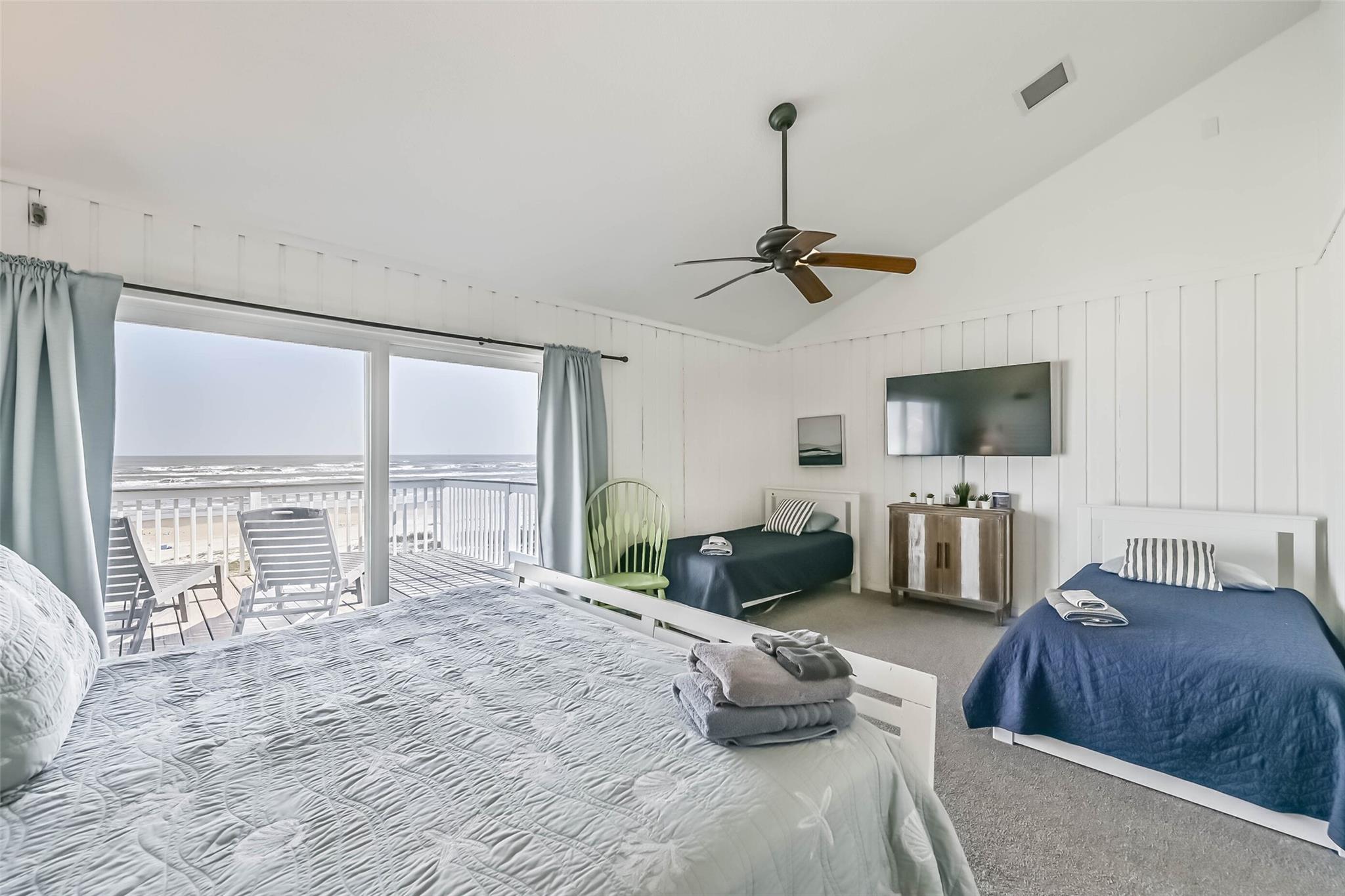 Galveston, Texas, 77554, United States, 4 Bedrooms Bedrooms, ,3 BathroomsBathrooms,Residential,Active,1909088