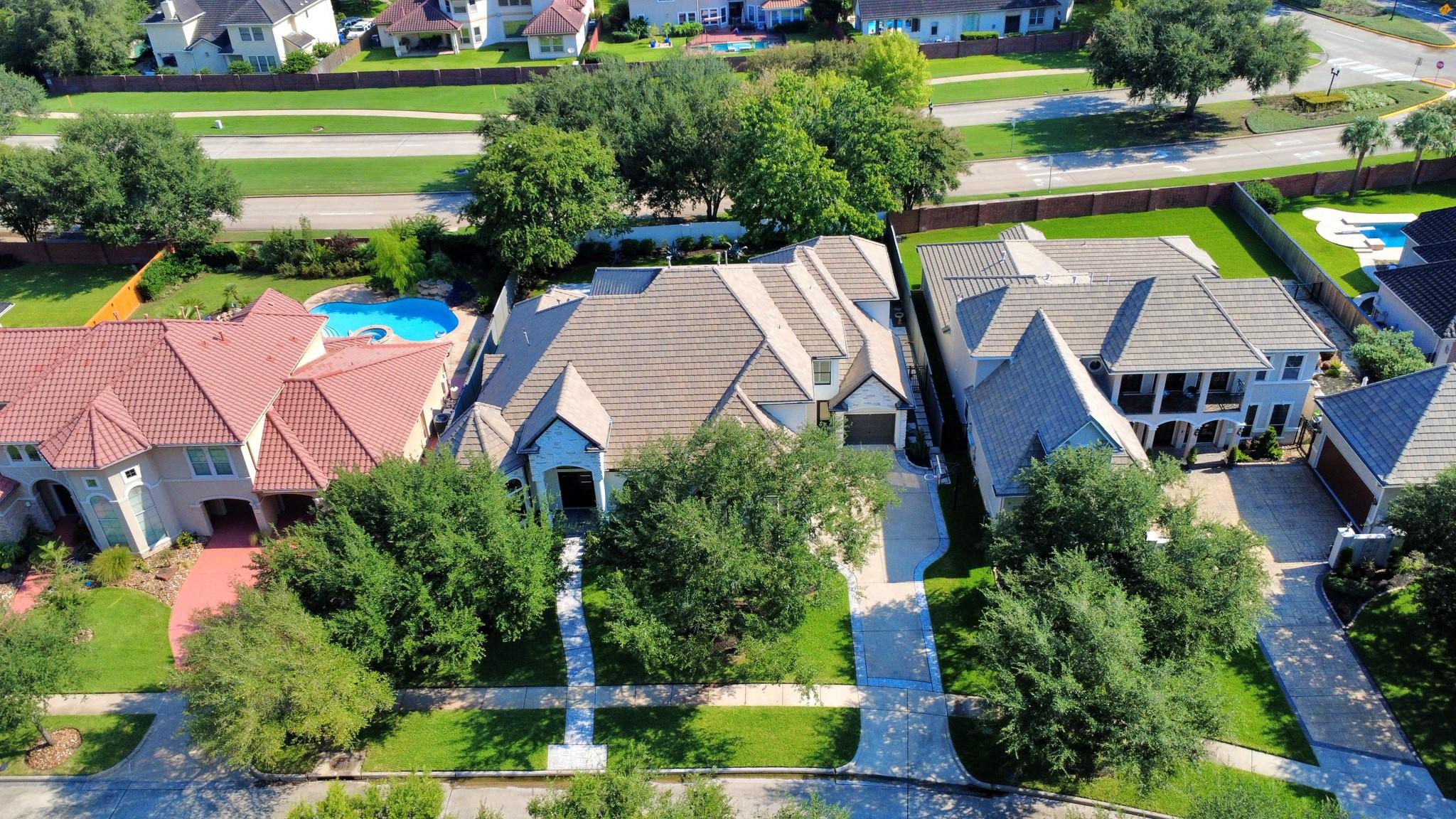 Missouri City, Texas, 77459, United States, 5 Bedrooms Bedrooms, ,4 BathroomsBathrooms,Residential,Active,1922655