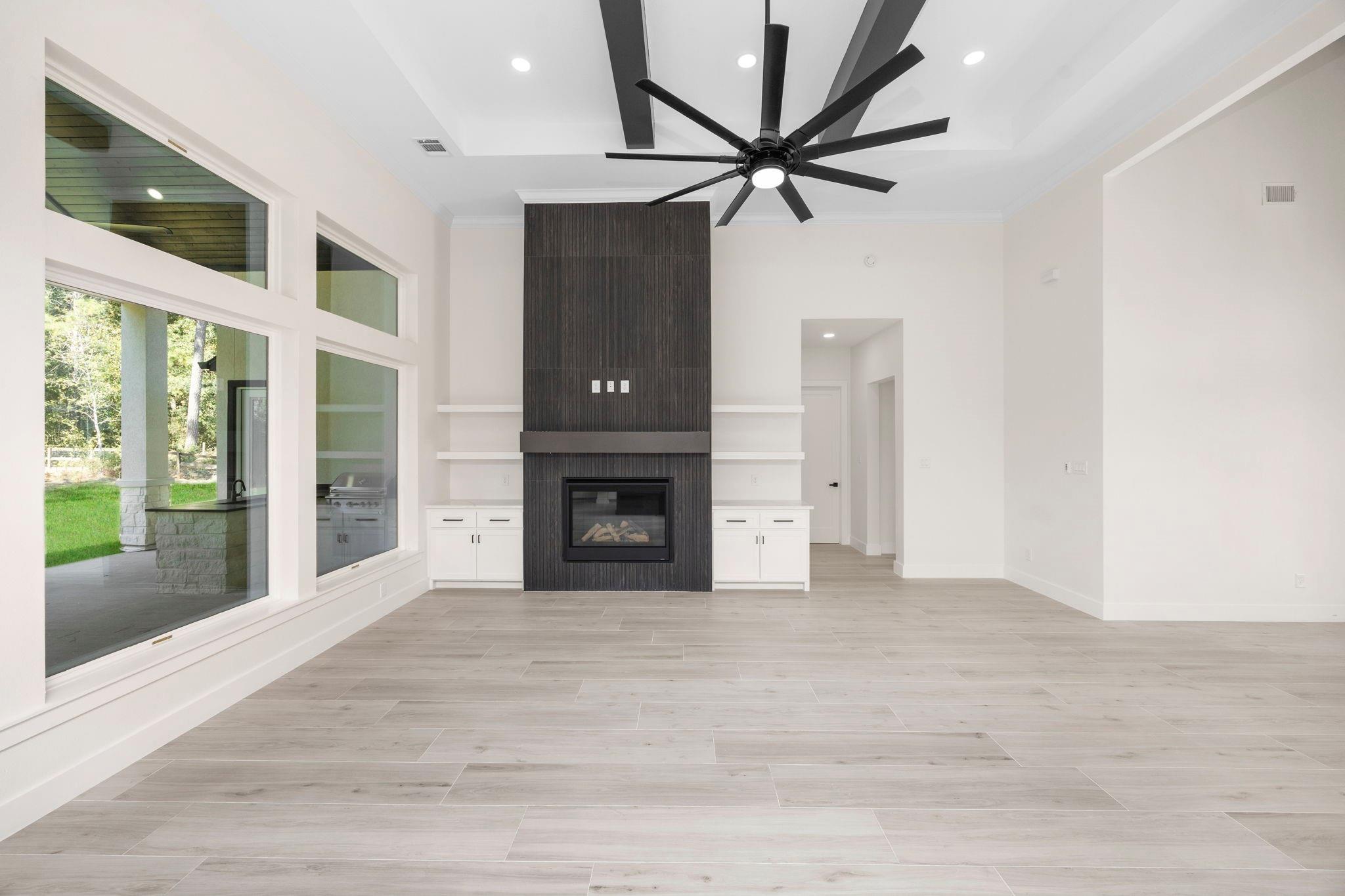 Montgomery, Texas, 77316, United States, 4 Bedrooms Bedrooms, ,4 BathroomsBathrooms,Residential,Active,1962179